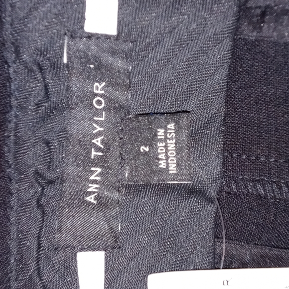 🆕Ann Taylor | The Ankle Pants Black Lace Hem Dress Pant Mid Rise Womens Size 2 - Picture 2 of 8